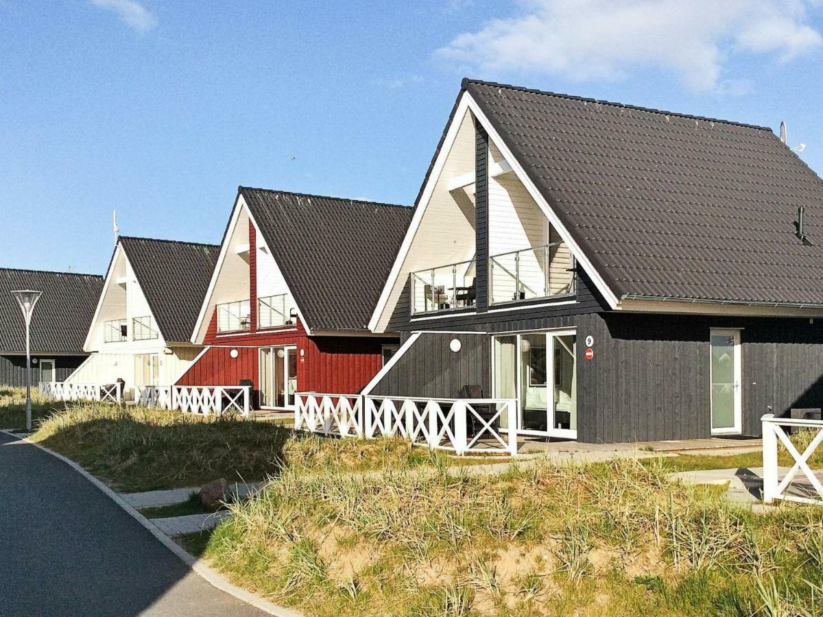 Two-bedroom In 17 Holiday home *